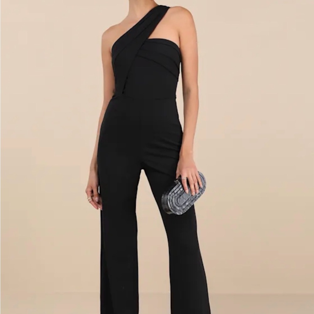 Lulu's Black One-Shoulder Wide-Leg Jumpsuit